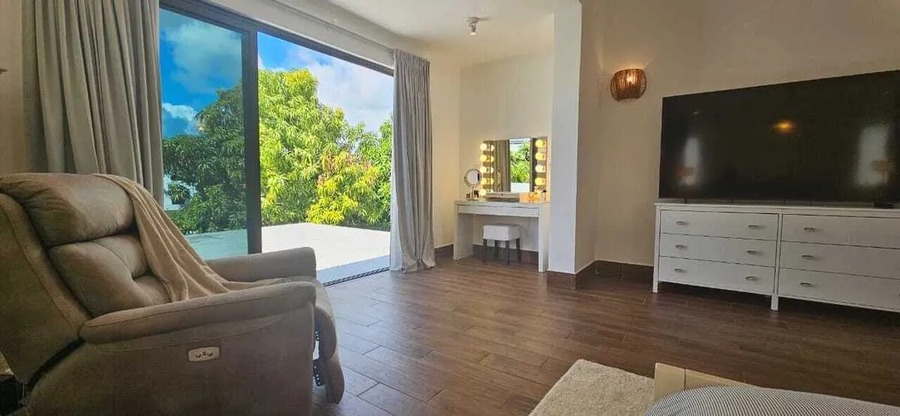 espectacular-villa-en-alquiler-punta-cana-village (19)