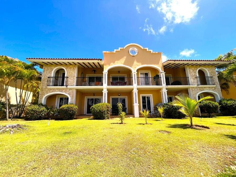 AB114, 2-bedroom apartment for rent in Golf Suites, Cocotal, Bavaro