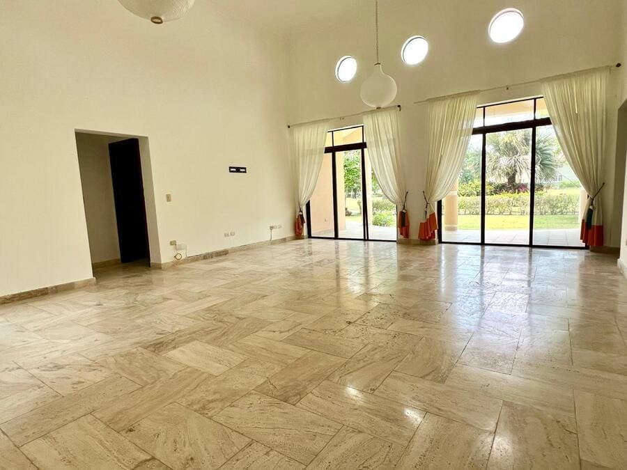 excelente-casa-en-venta-cocotal-bavaro (7)