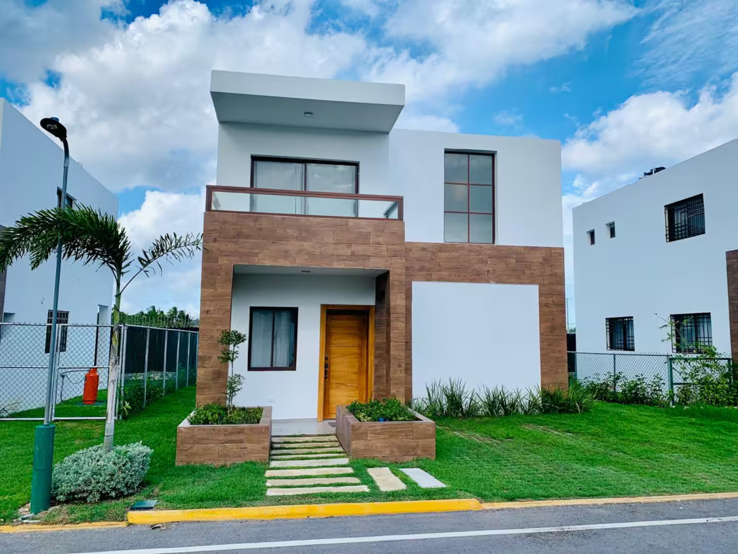 AB130, Excellent villa for sale in Getsemani residences, Bavaro