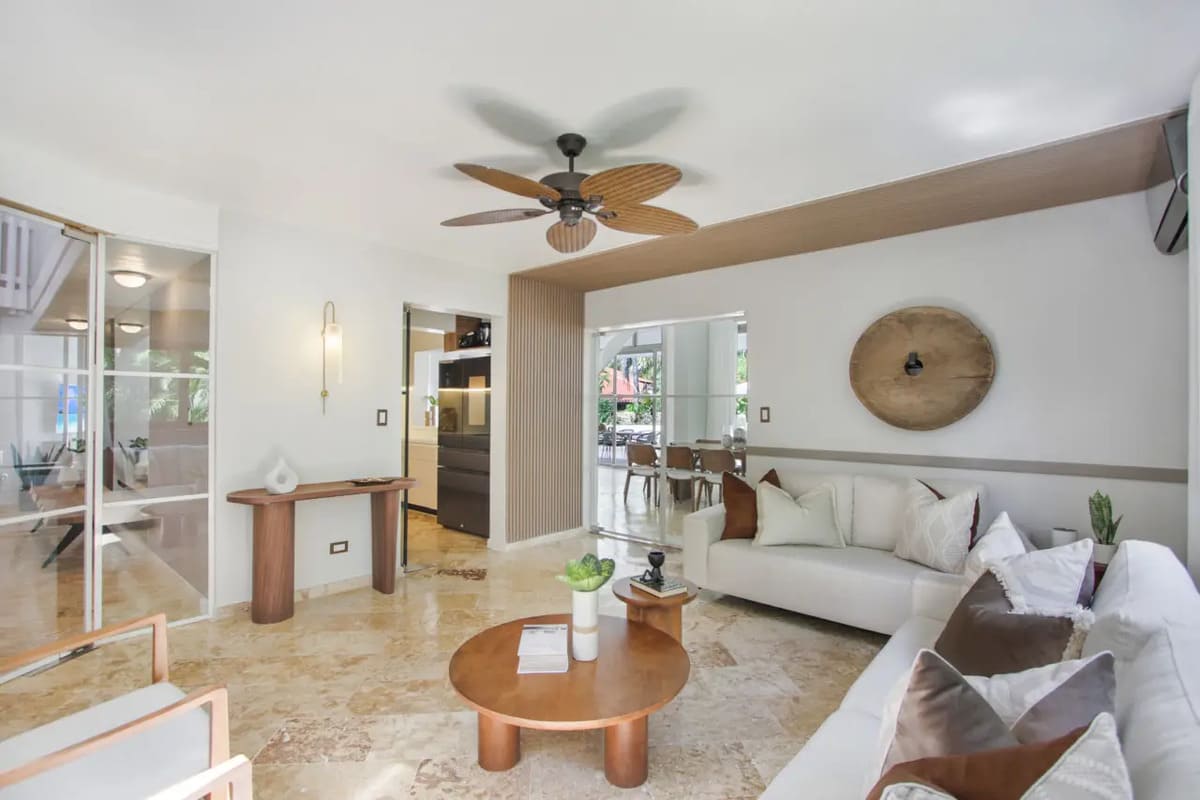 luxury-villa-vacation-rent-vivero-13-casa-de-campo (26)