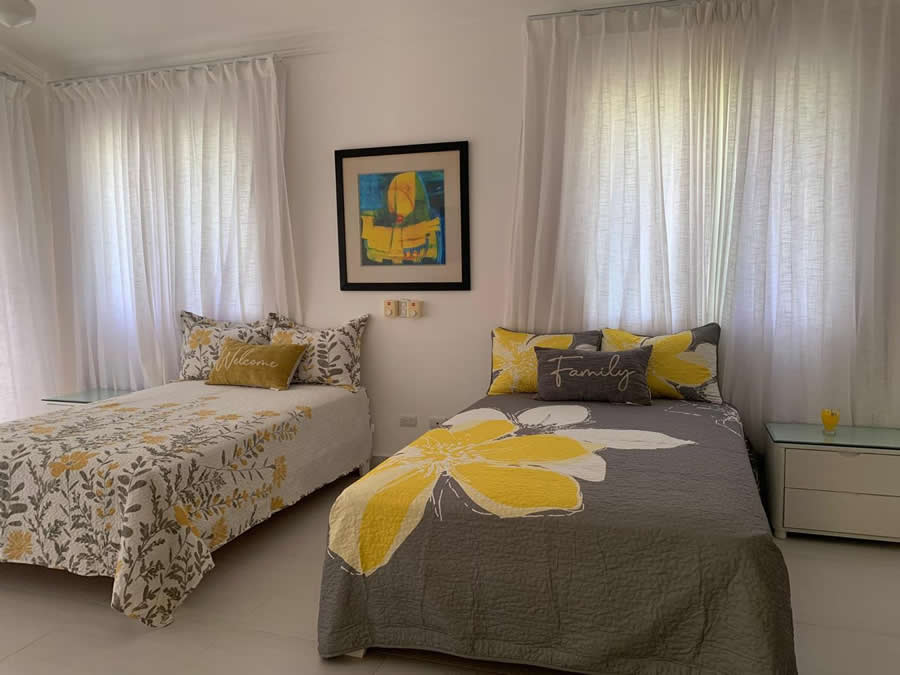 villa-cinco-habitaciones-en-venta-en-cocotal-9